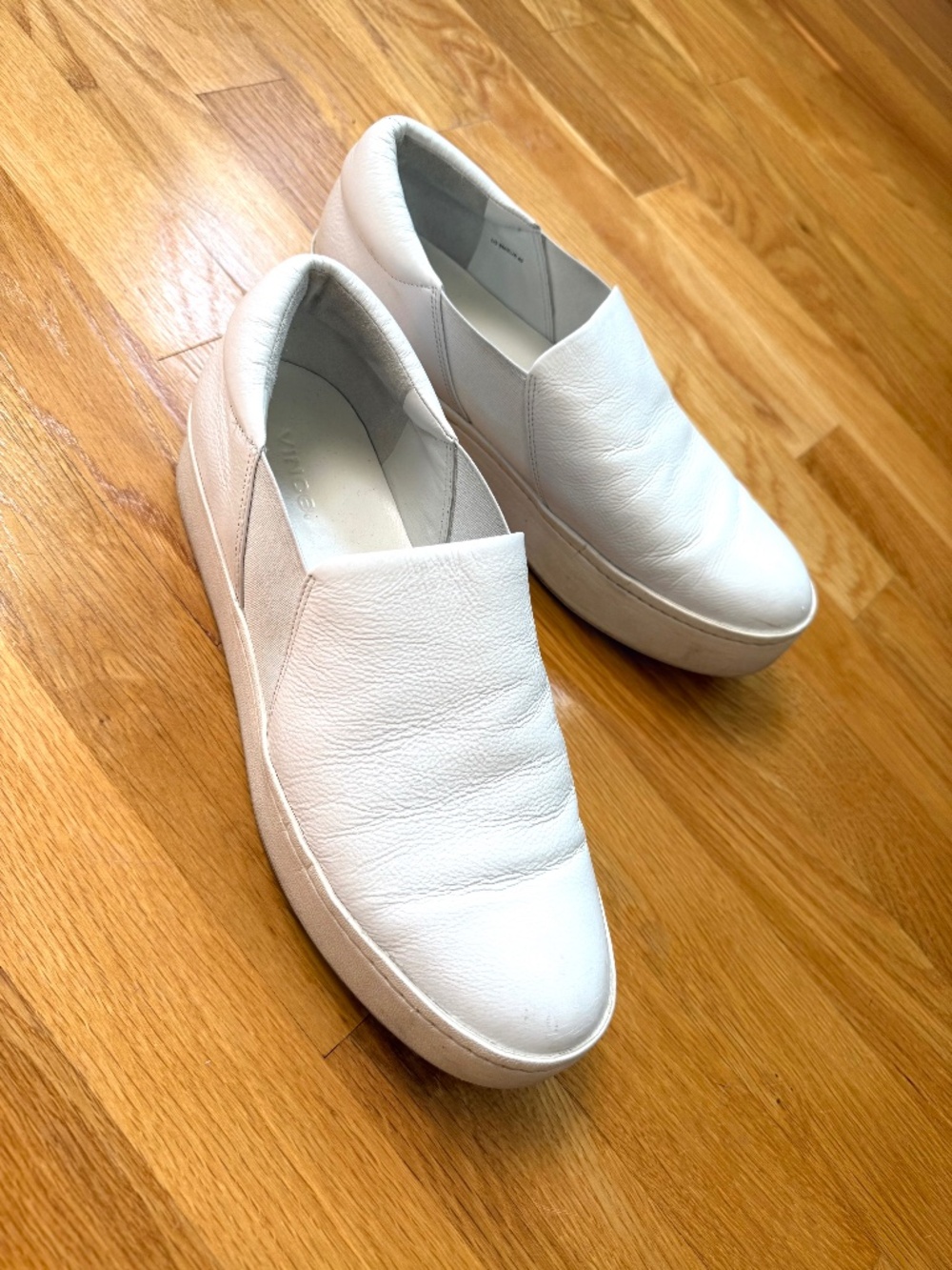 Vince White Leather Sneakers size 9